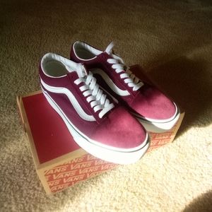 Burgundy Vans (Size 6.5 in men)